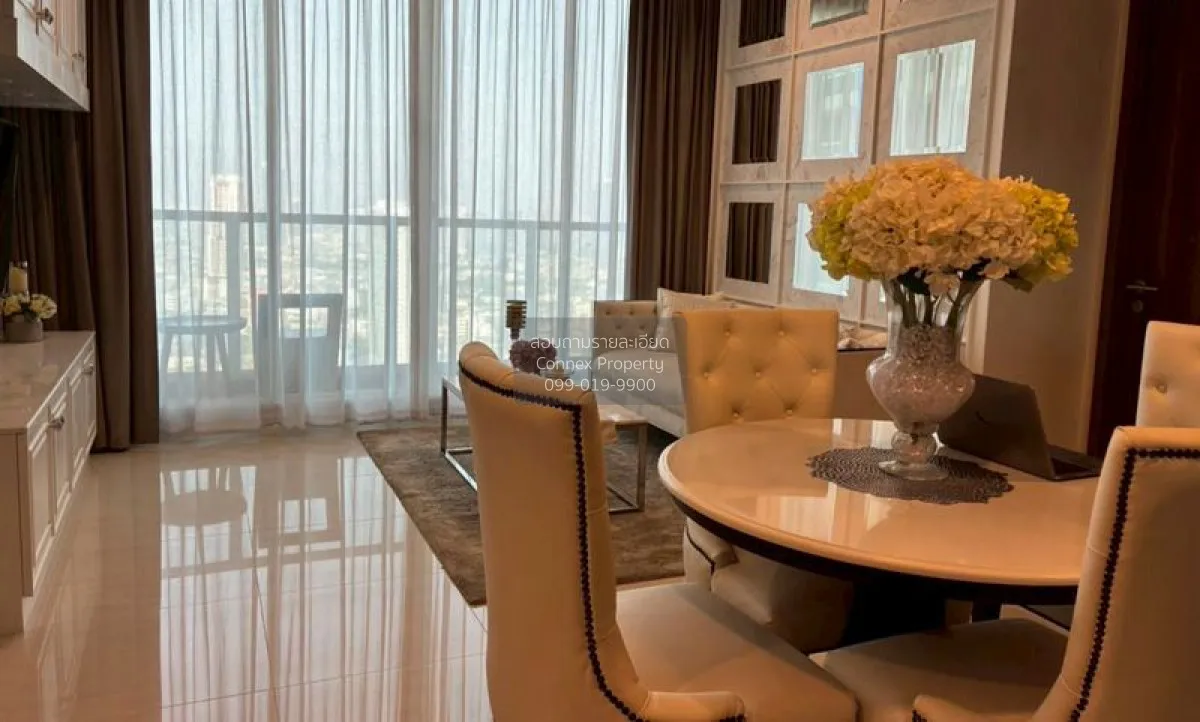 FOR SALE condo , Menam Residences , BTS-Saphan Taksin , Wat Phray 2