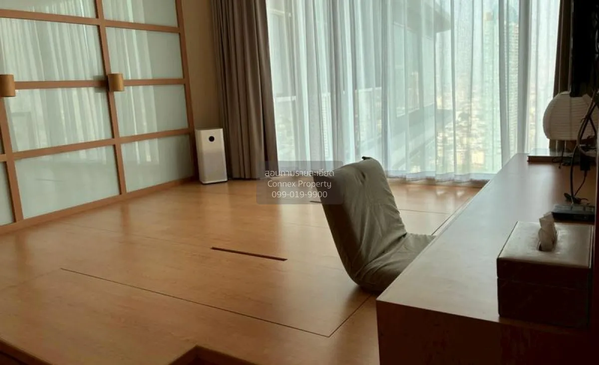 FOR SALE condo , Menam Residences , BTS-Saphan Taksin , Wat Phray 4