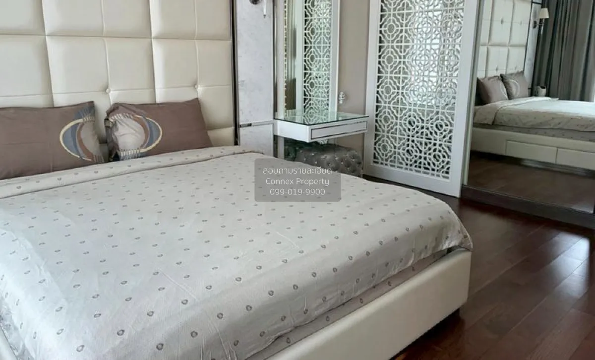 FOR SALE condo , Menam Residences , BTS-Saphan Taksin , Wat Phray
