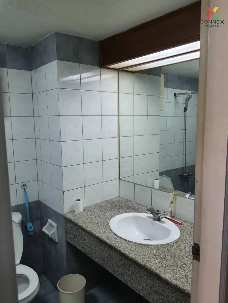 FOR RENT condo , Ratchada Orchid , MRT-Sutthisan , Huai Khwang ,  FOR RENT condo , Ratchada Orchid , MRT-Sutthisan , Huai Khwang ,