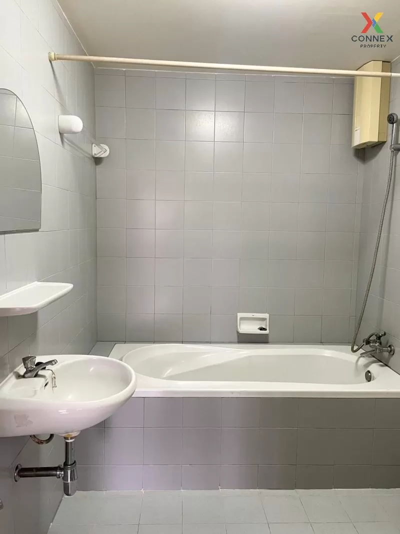 FOR RENT apartment , Lin Court , MRT-Queen Sirikit National Conve