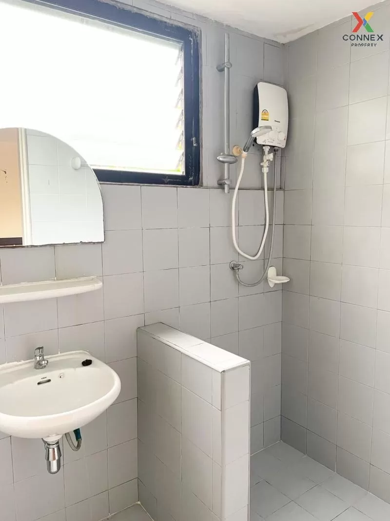 FOR RENT apartment , Lin Court , MRT-Queen Sirikit National Conve