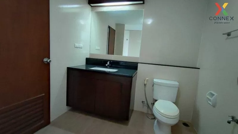 FOR RENT apartment , Y.O. Place , MRT-Queen Sirikit National Conv FOR RENT apartment , Y.O. Place , MRT-Queen Sirikit National Conv