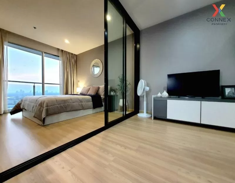 FOR RENT condo , Sky Walk Residences , BTS-Phra Khanong , Phra Kh