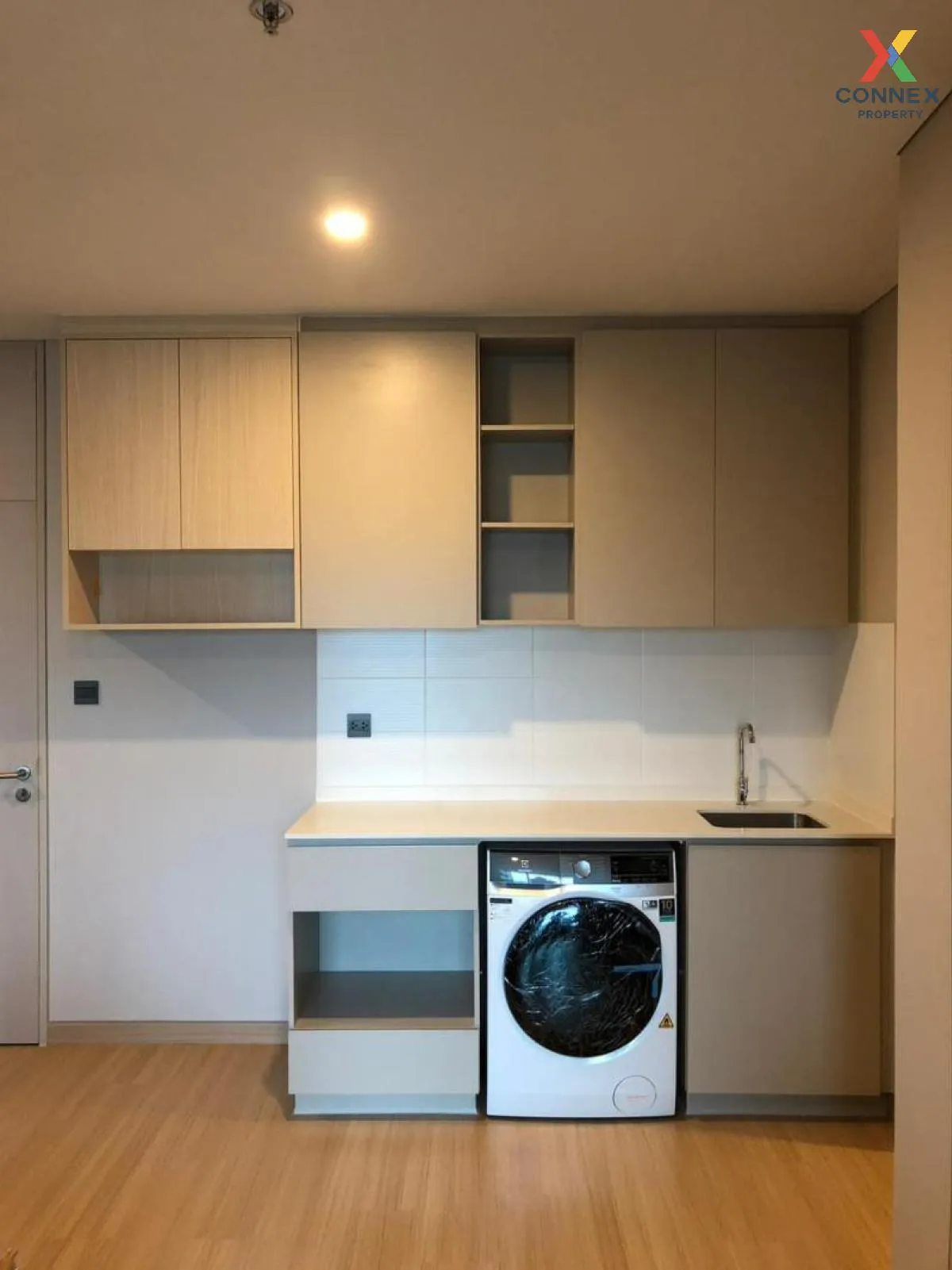 ขายคอนโด  ลุมพินี สวีท เพชรบุรี - มักกะสัน MRT-เพชรบุรี มักกะสัน  3