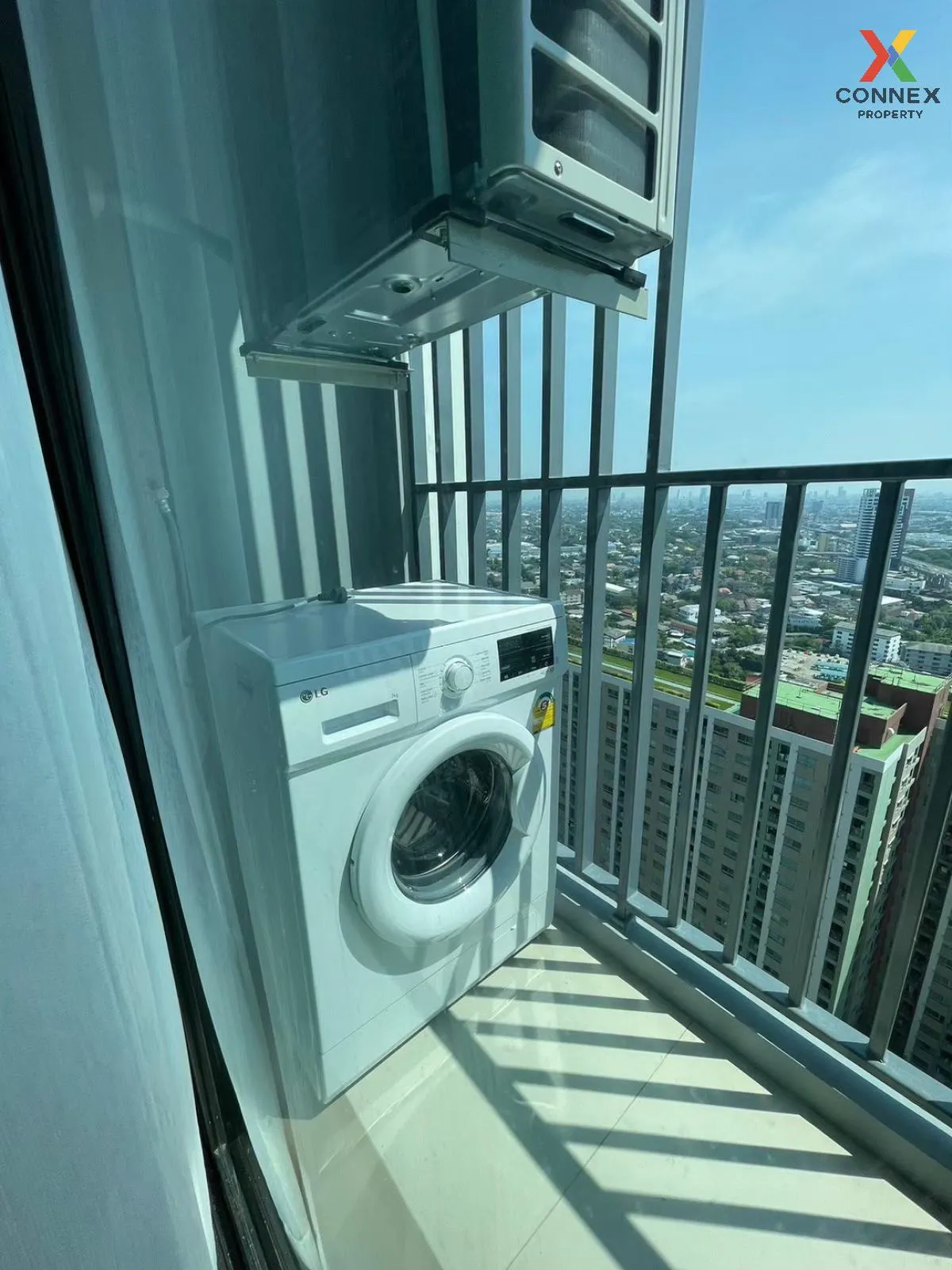 FOR RENT condo , Rich Park Triple Station , ARL-Hua Mak , Suan Lu