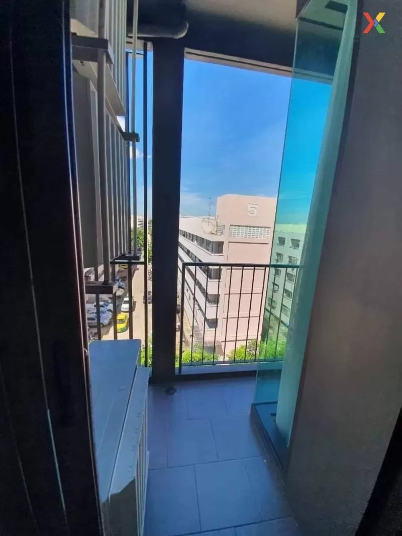 FOR SALE condo , Chambers Cher Ratchada - Ramintra , corner unit  FOR SALE condo , Chambers Cher Ratchada - Ramintra , corner unit