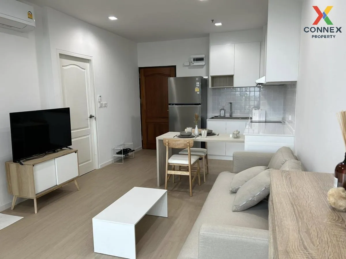 FOR RENT condo , Sathorn House , high floor , newly renovated , B 1