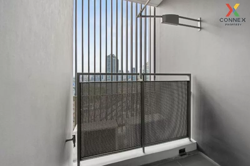 FOR RENT condo , The Room Sukhumvit 69 , high floor , BTS-Phra Kh