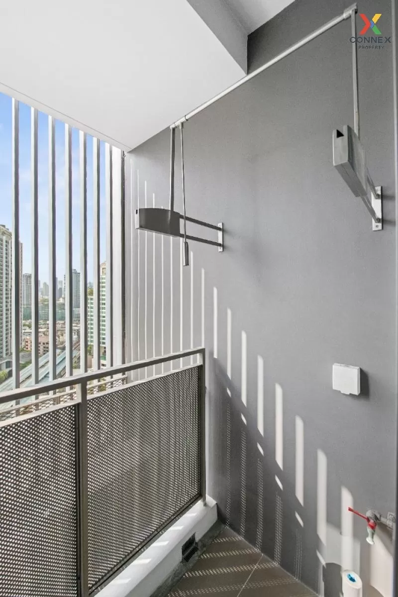 FOR RENT condo , The Room Sukhumvit 69 , high floor , BTS-Phra Kh