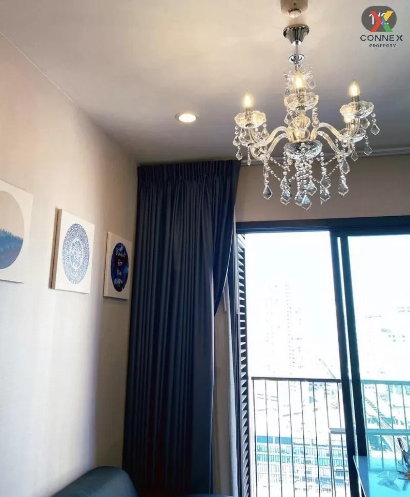 FOR RENT condo , WYNE Sukhumvit , high floor , BTS-Phra Khanong , 2