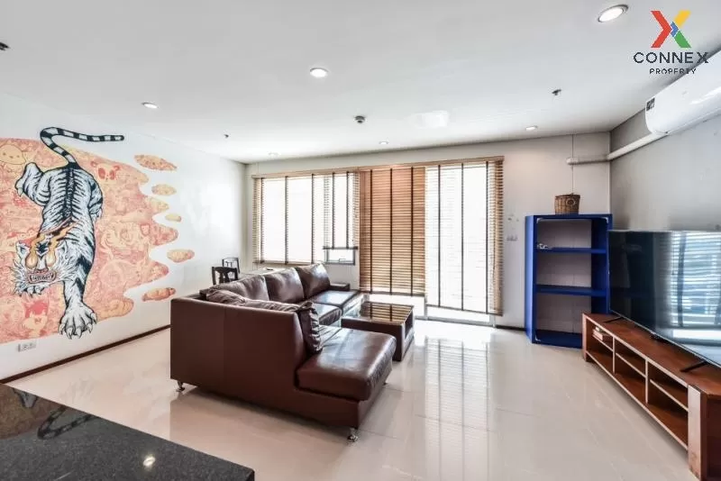 FOR RENT condo , Villa Sathorn , high floor , BTS-Krung Thon Buri 2