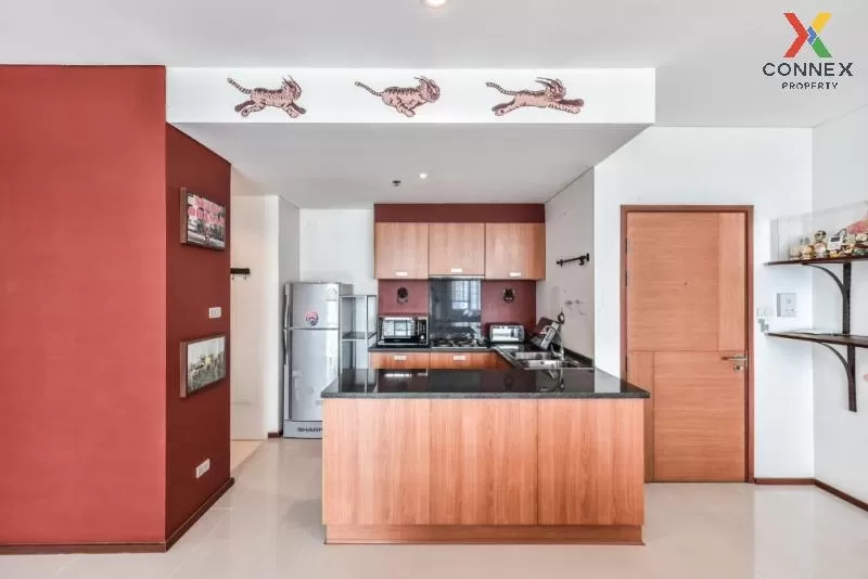 FOR RENT condo , Villa Sathorn , high floor , BTS-Krung Thon Buri