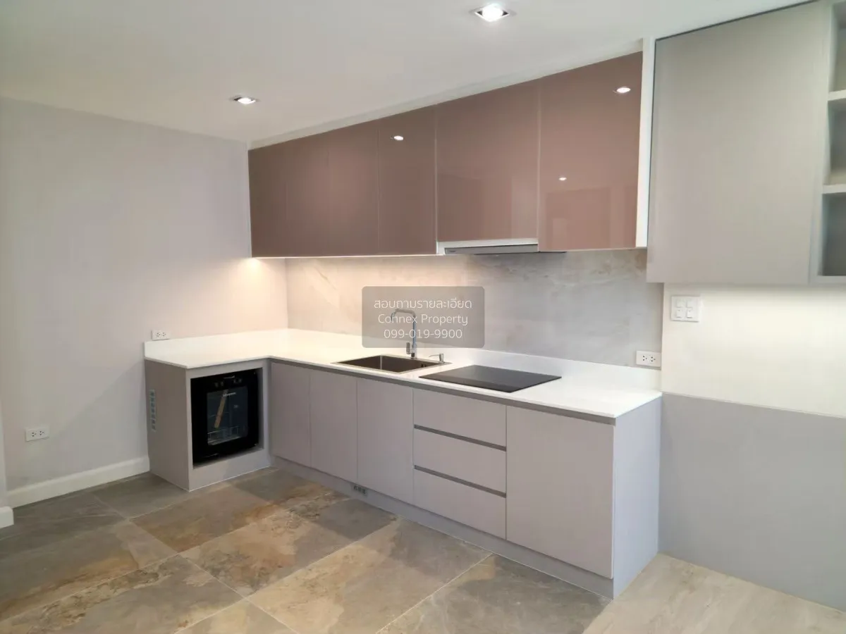 FOR SALE condo , The Address Sukhumvit 61 , BTS-Ekkamai , Khlong  3