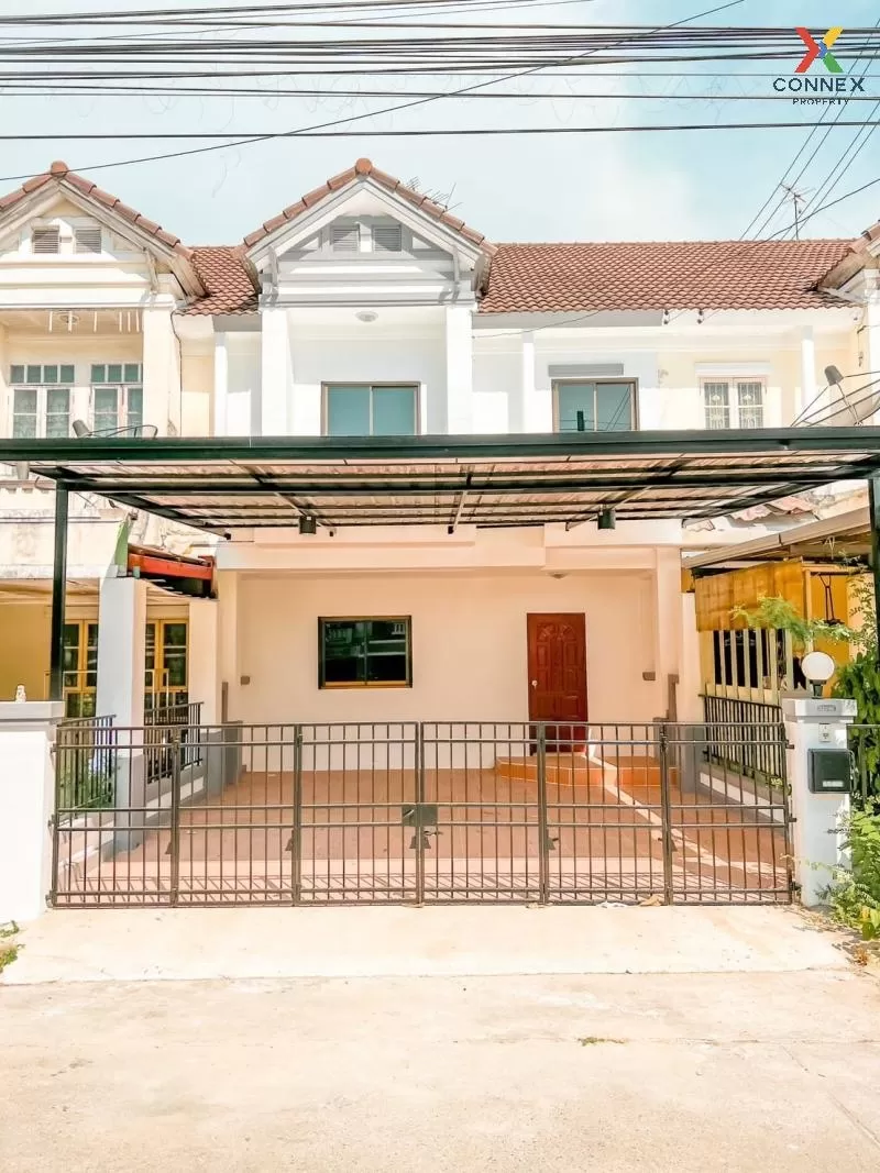FOR SALE townhome , Piyawararom Klong 4 , Bueng Yitho , Thanyabur 1