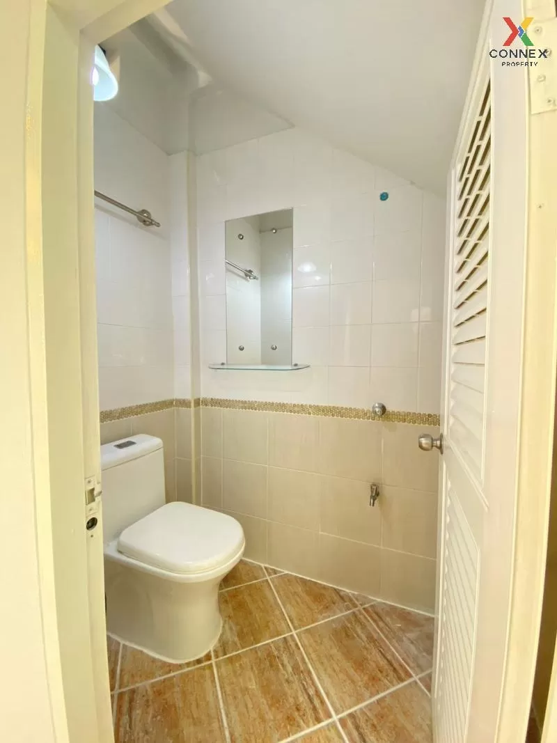 FOR SALE townhome , Baan Thien Thong 2 , Khlong Sip Song , Nong C