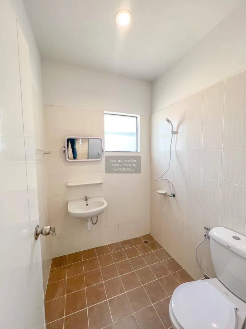 FOR SALE townhome , Baan Pryksa 66 Nava Nakorn , Khlong Nueng , k