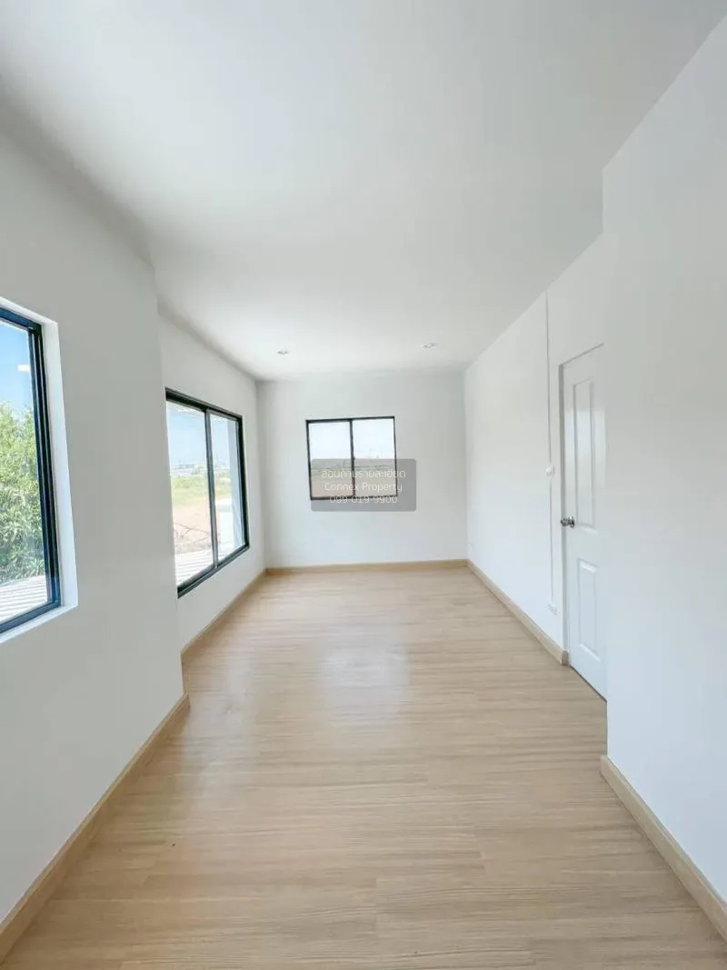 FOR SALE townhome , Baan Pryksa 66 Nava Nakorn , Khlong Nueng , k