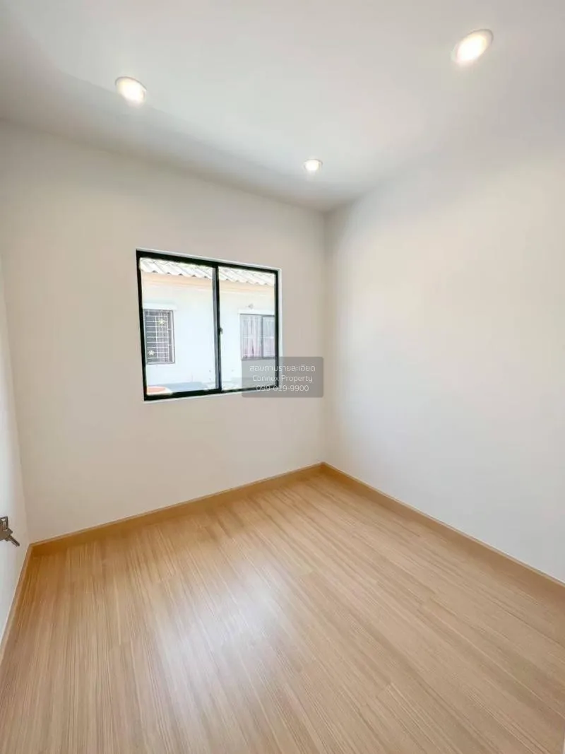 FOR SALE townhome , Baan Pryksa 66 Nava Nakorn , Khlong Nueng , k