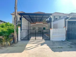 FOR SALE townhome , Baan Panwalai , Bueng Kham Phoi , Lam Luk Ka , Pathum Thani , CX-75929