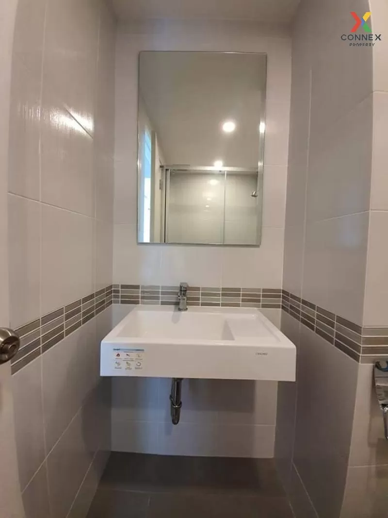 เช่าคอนโด  ลุมพินี เพลส บางนา กม.3 บางนา เขต บางนา กรุงเทพ CX-759