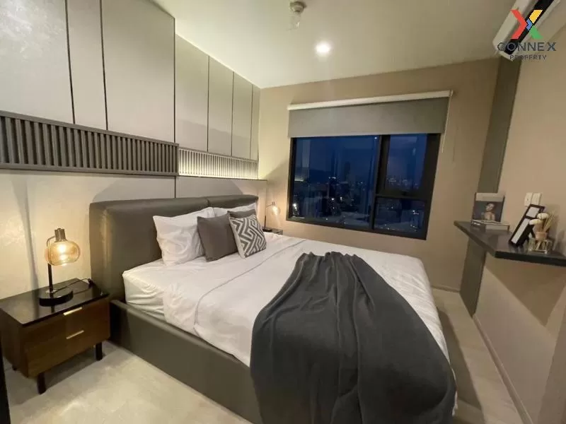FOR RENT condo , Life One Wireless , high floor , BTS-Phloen Chit