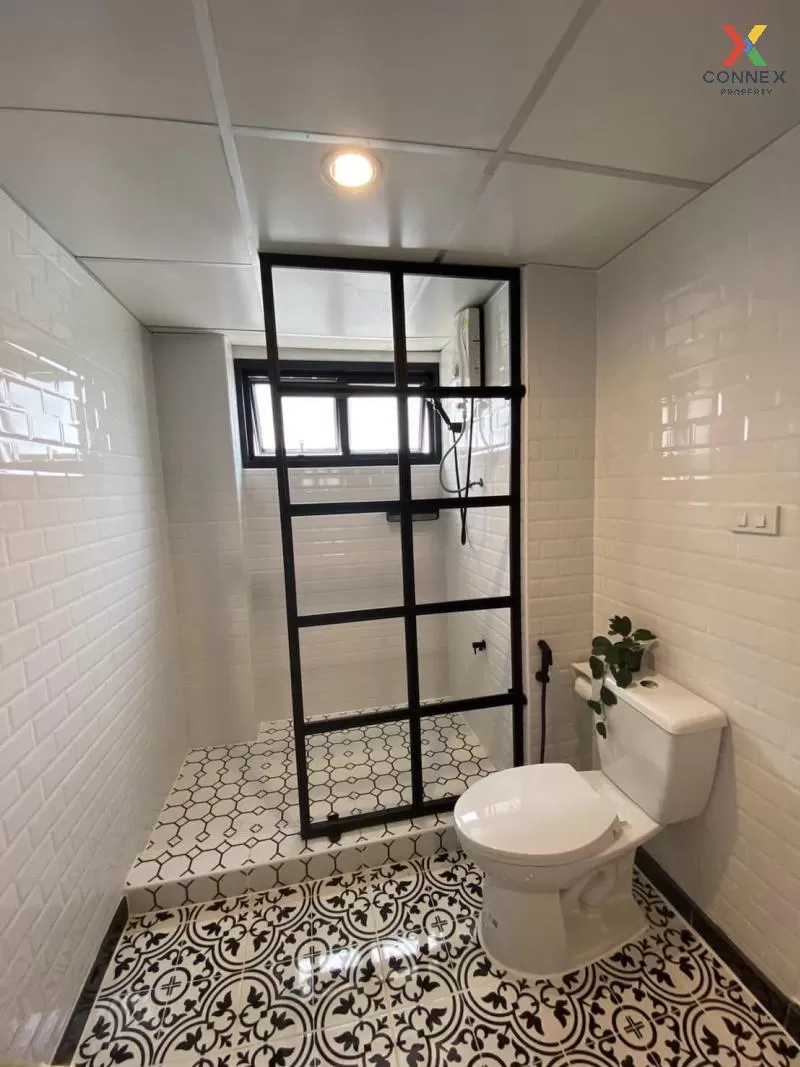 เช่าคอนโด  ไบรท์ตั้น เพลส  MRT-เพชรบุรี ห้วยขวาง เขต บางกะปิ กรุง