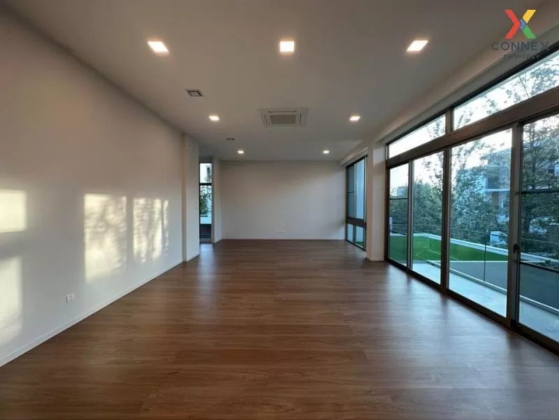 เช่าบ้านเดี่ยว  วีเว่ พระราม 9 MRT-ศรีกรีฑา (สายสีเหลือง) ทับช้าง