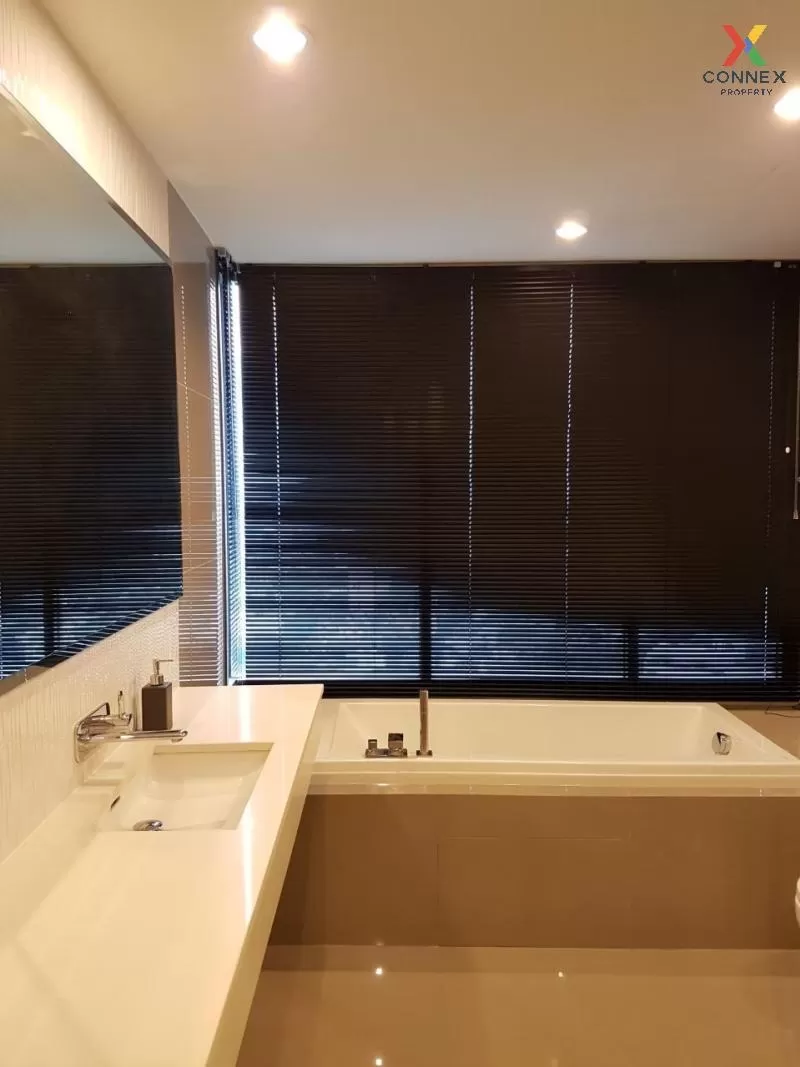 FOR RENT condo , RHYTHM Sukhumvit 42 , BTS-Ekkamai , Phra Khanong FOR RENT condo , RHYTHM Sukhumvit 42 , BTS-Ekkamai , Phra Khanong