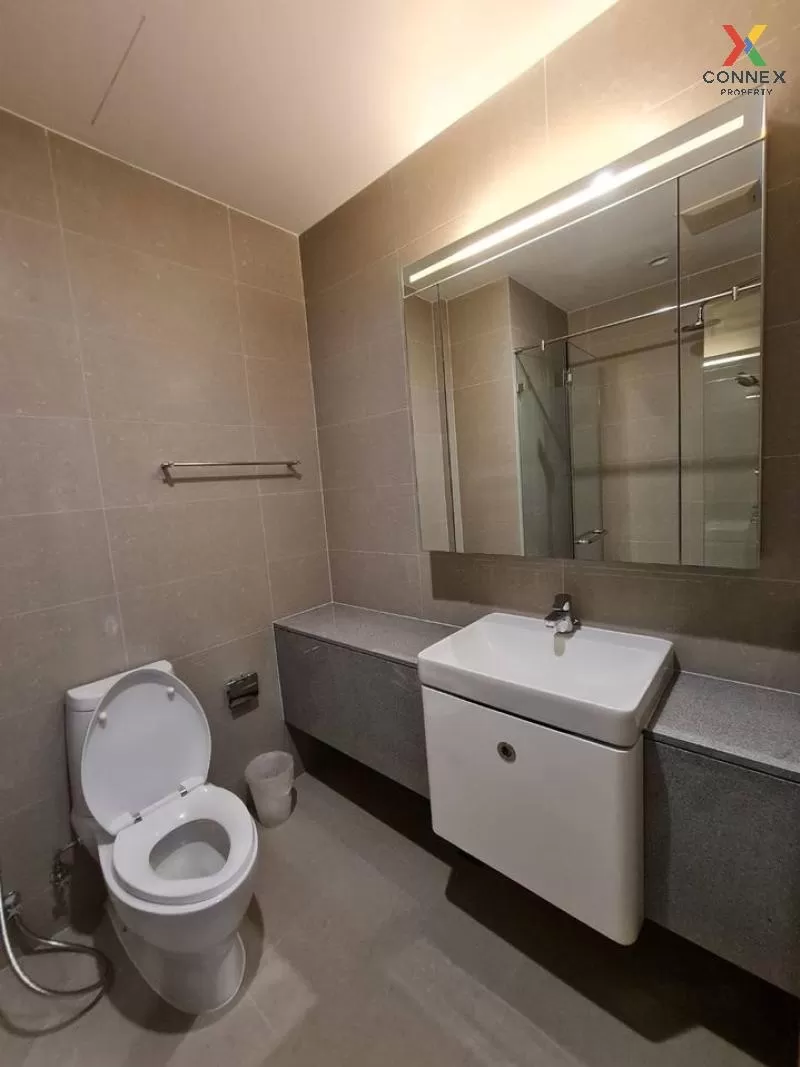 FOR RENT condo , Noble Ploenchit , high floor , BTS-Phloen Chit ,