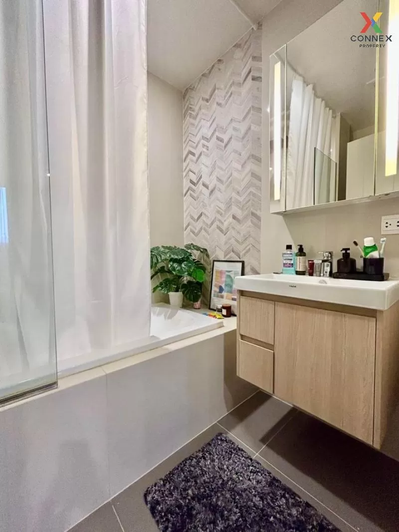 FOR RENT condo , Oka Haus Sukhumvit 36 , BTS-Thong Lo , Khlong Ta