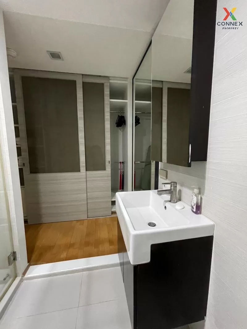FOR RENT condo , Issara @ 42 , BTS-Ekkamai , Phra Khanong , Khlon