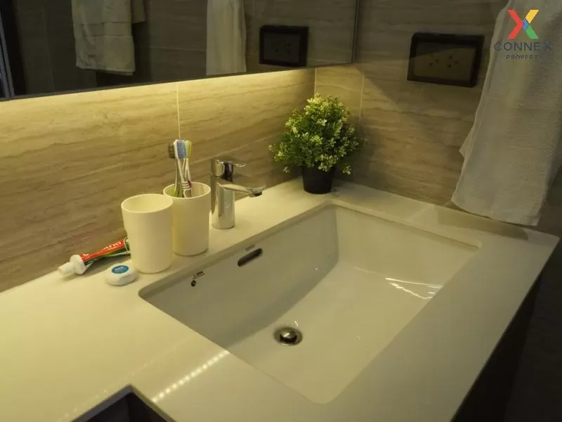 FOR SALE condo , Whizdom Essence , BTS-Punnawithi , Phra Khanong 
