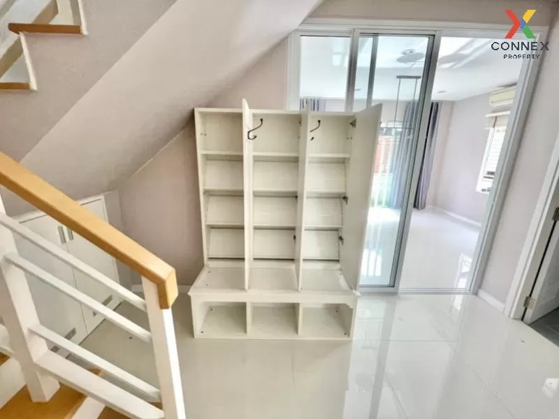 FOR SALE detached house ,  PRUKSA VILLAGE 6 , Phanthai Norasing ,