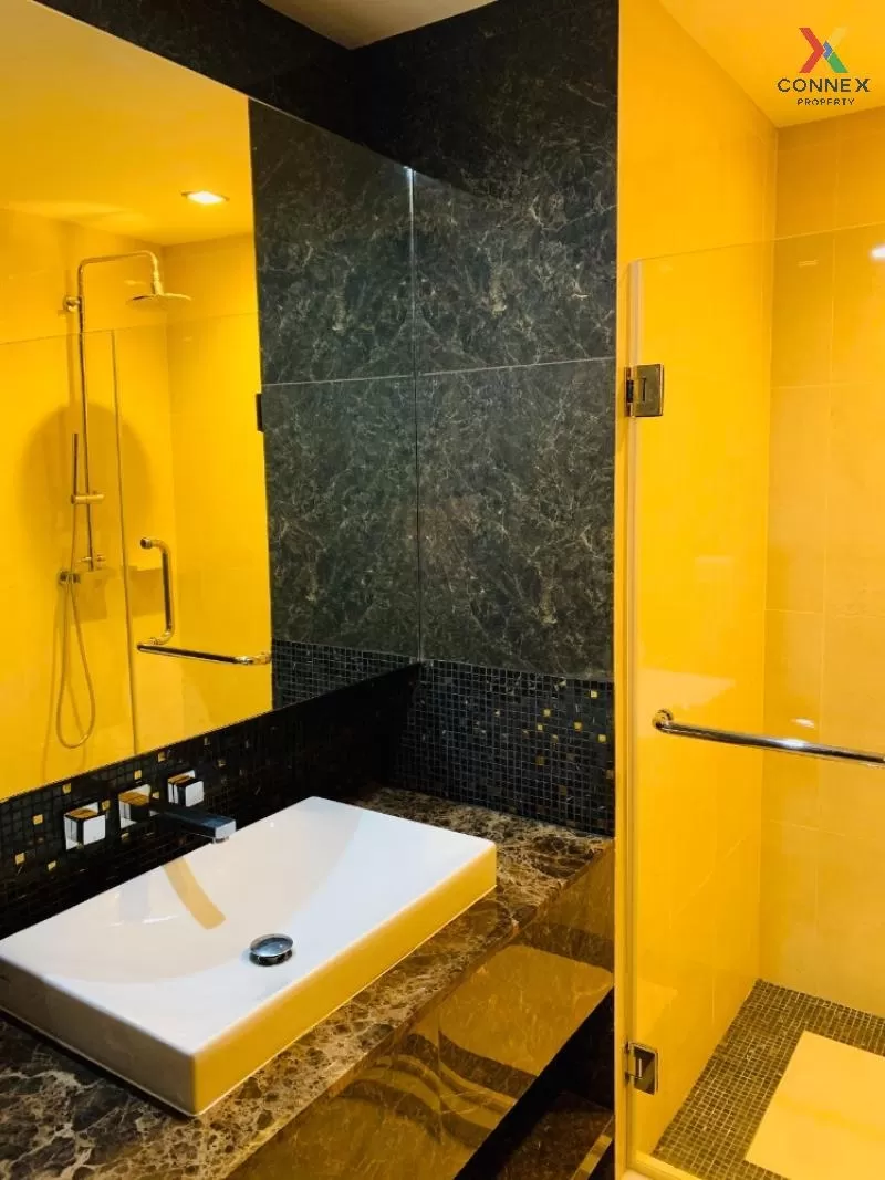 FOR SALE condo , The Address Sukhumvit 61 , BTS-Ekkamai , Khlong 