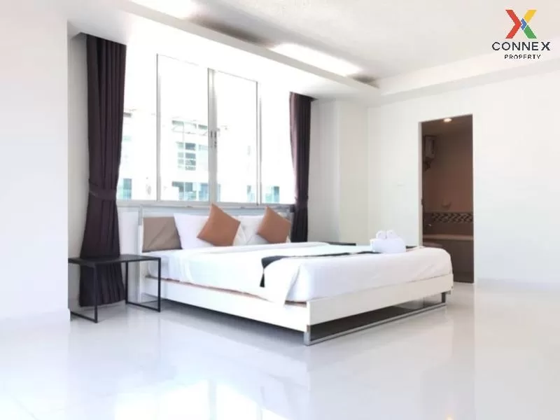 FOR RENT condo , Waterford Sukhumvit 50 , newly renovated , BTS-P