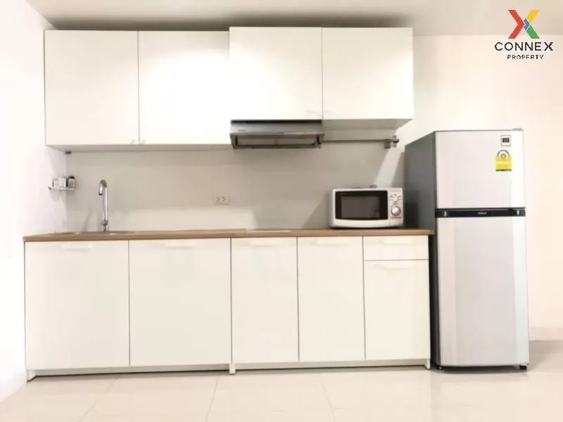 FOR RENT condo , Waterford Sukhumvit 50 , newly renovated , BTS-P
