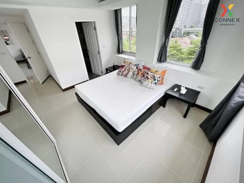 FOR RENT condo , Waterford Sukhumvit 50 , newly renovated , BTS-P
