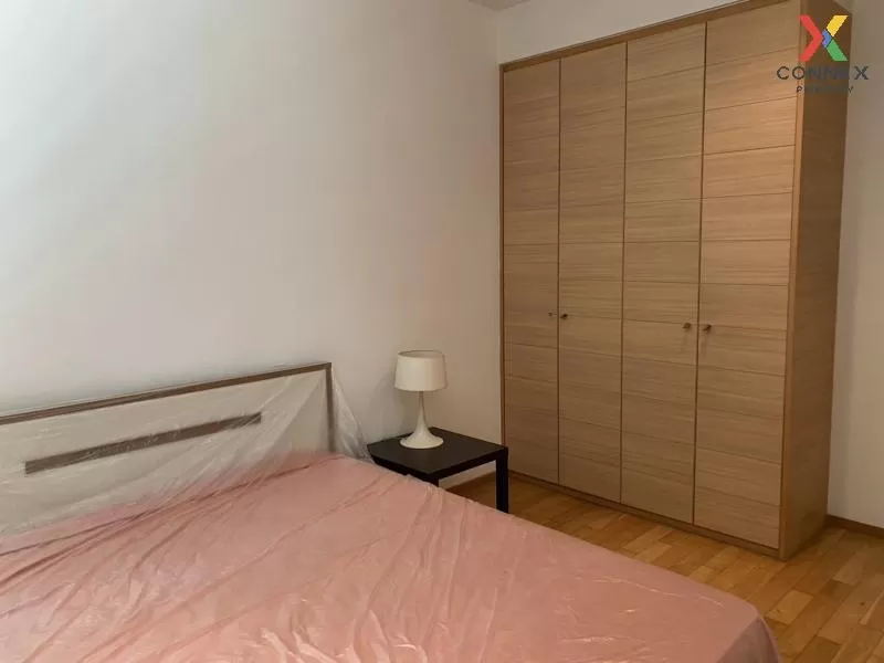 FOR RENT condo , The Empire Place , high floor , BTS-Chong Nonsi 