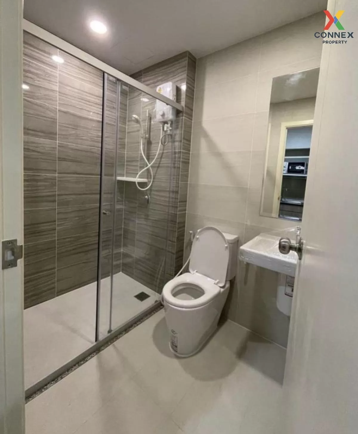 FOR RENT condo , Supalai Veranda Sukhumvit 117 , BTS-Pu Chao , Ba