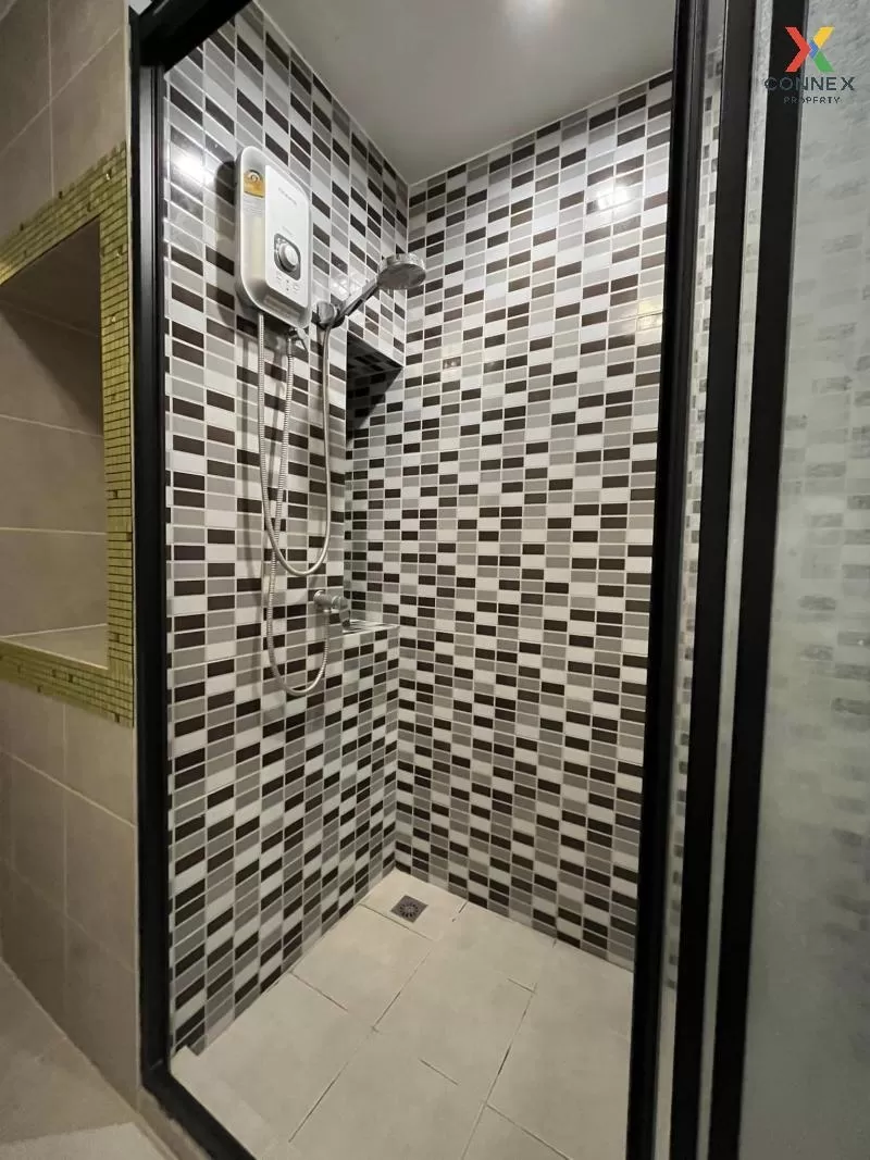 FOR RENT condo , The Base Phetkasem , high floor , MRT-Phetkasem 