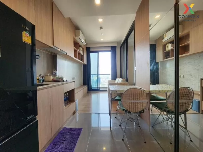 FOR SALE condo , M Jatujak , high floor , BTS-Saphan Khwai , Lat  3
