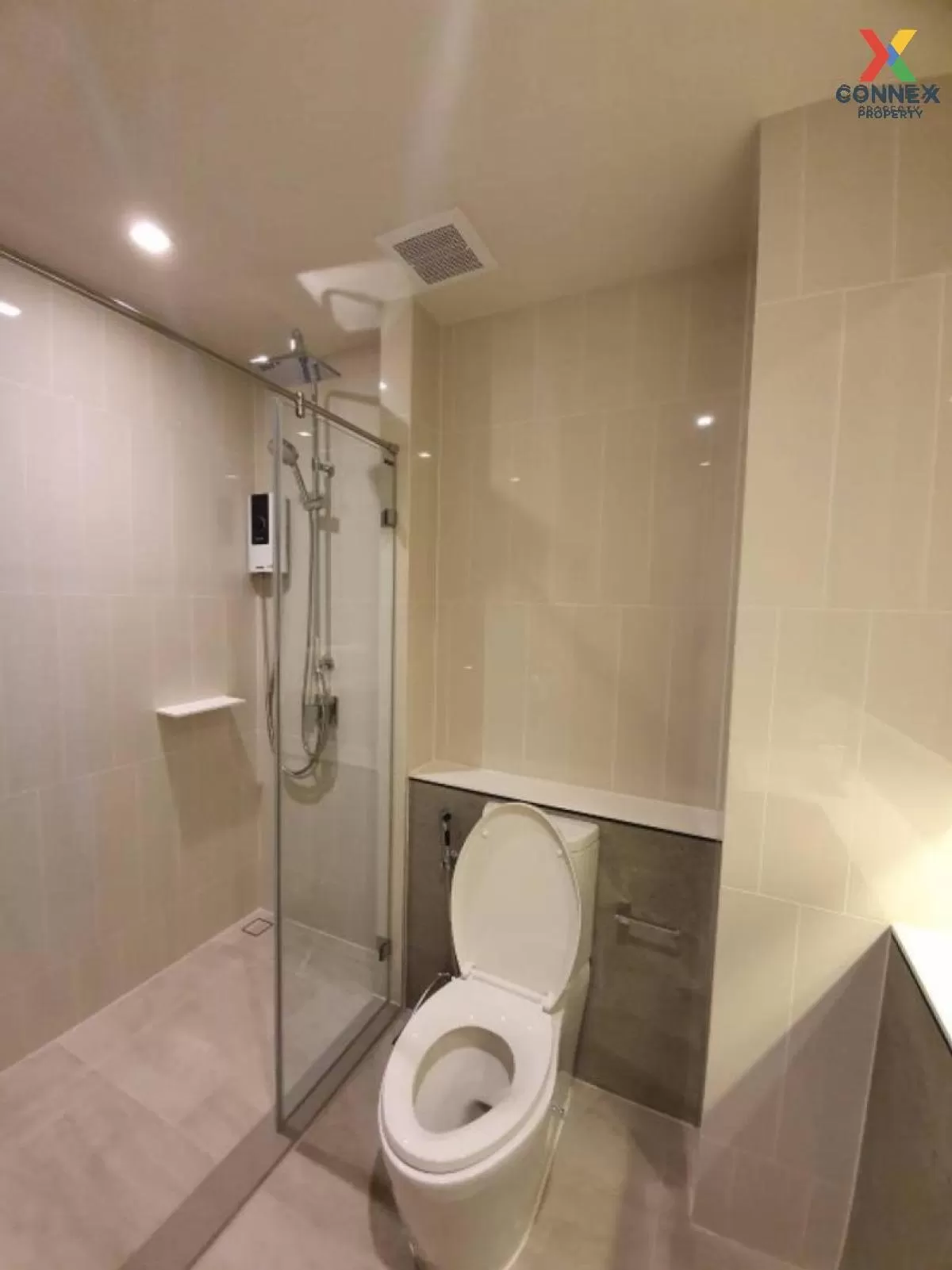 เช่าคอนโด  เดอะ รีเซิร์ฟ พหล - ประดิพัทธ์ BTS-สะพานควาย สามเสนใน 