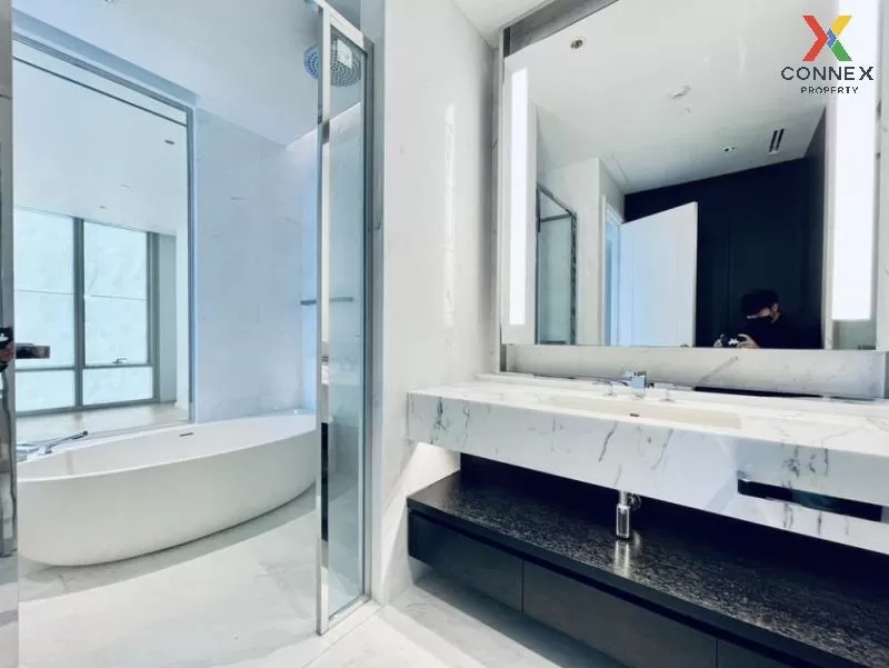 FOR SALE condo , Four Seasons Private Residences , Yannawa , Sa T