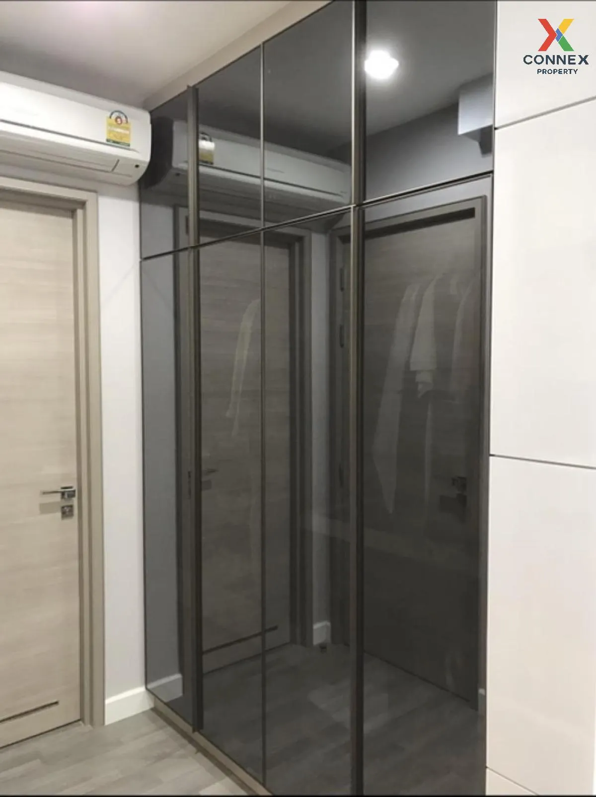 FOR SALE condo , The Room Rama 4 , MRT-Hua Lamphong , Rong Mueang FOR SALE condo , The Room Rama 4 , MRT-Hua Lamphong , Rong Mueang