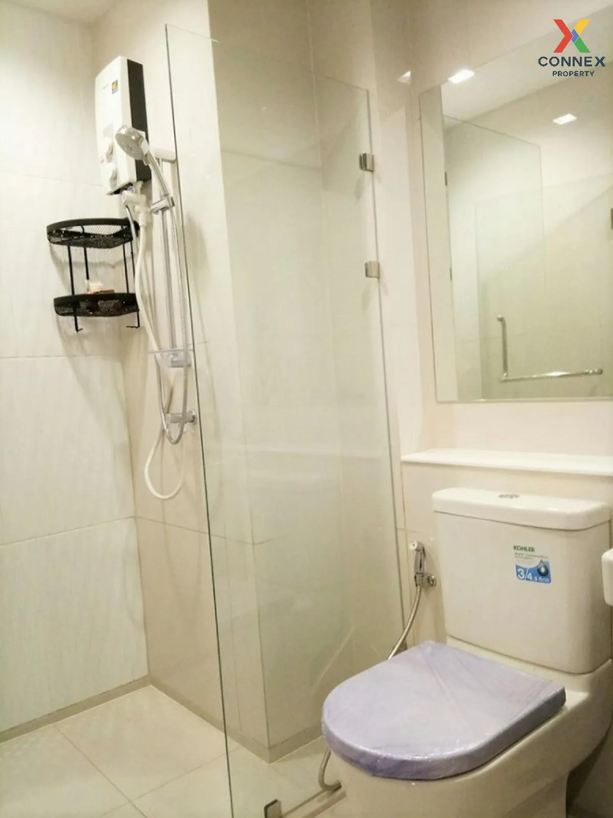 FOR RENT condo , Life One Wireless , high floor , BTS-Phloen Chit