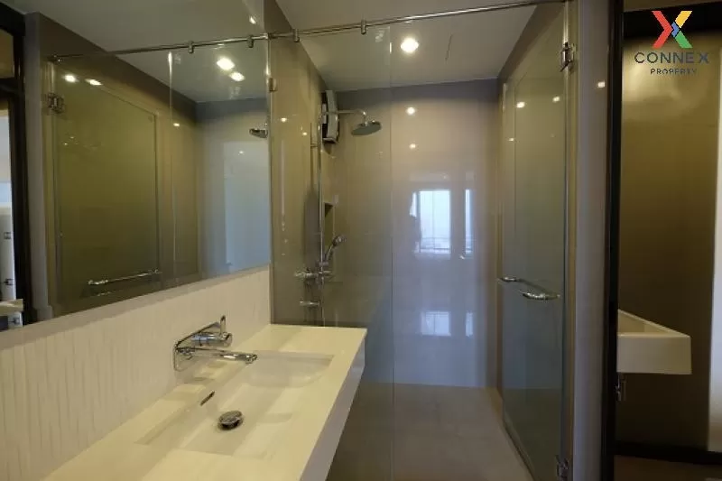 FOR RENT condo , RHYTHM Sukhumvit 42 , BTS-Ekkamai , Phra Khanong 4