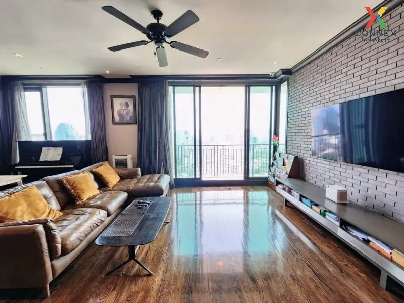 FOR SALE condo , Aguston Sukhumvit 22 , BTS-Phrom Phong , Khlong  4
