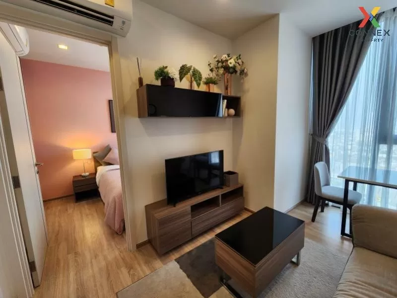 FOR RENT condo , The Line Phahol - Pradipat , high floor , BTS-Sa 3
