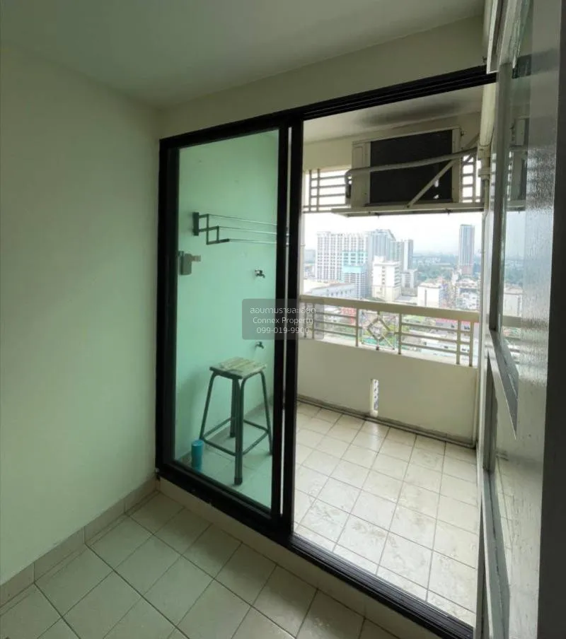 FOR SALE condo , Lumpini Ville Phahol - Suthisarn , BTS-Saphan Kh